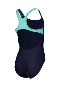 Costume da bagno navy con un accento azzurro chiaro. Caratterizzato da un design sportivo, spalline larghe e una texture liscia, che enfatizza comfort e libertà di movimento.