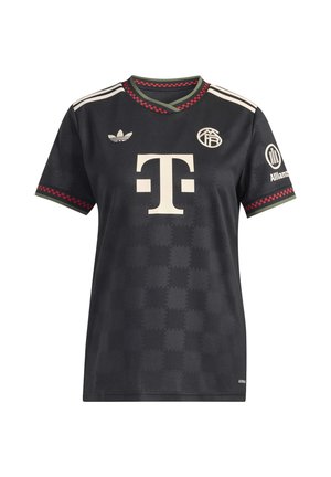 Maglia da calcio nera con rifiniture rosse e verdi, logo Telekom bianco al centro, badge Adidas e del team sul petto, e logo Allianz sulla manica.