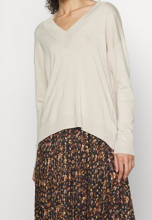 Jumper - beige