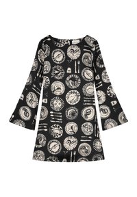 Schwarzes Kleid mit Glockenärmel, das kreisförmige cremefarbene Muster von Lebensmittelillustrationen, Utensilien und dekorativen Akzenten zeigt. Glattes, leichtes Material.