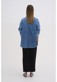 My Essential Wardrobe MALO - Cappotto corto - medium blue vintage wash