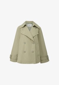 Nevybrané, helles olivgrün