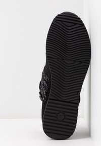 Marco Tozzi Sneaker low - black