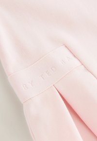 Baker by Ted Baker REGULAR FIT - COLLARED PONTE - Freizeitkleid - pink