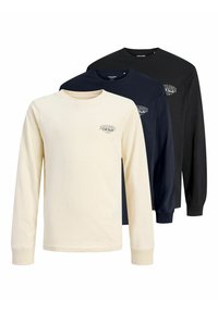 Tre långärmade T-shirts i beige, marinblå och svart, var och en med liten vit "Jack & Jones Coll. Studio" logotyp på bröstet.