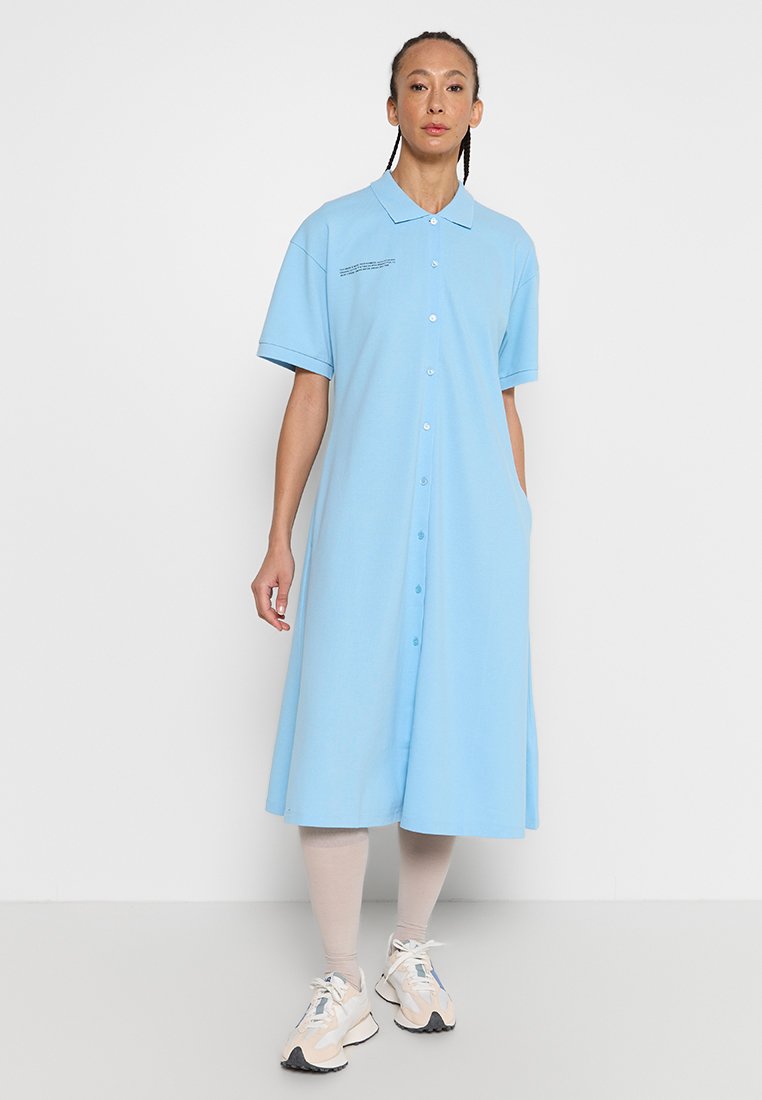 PANGAIA Jurk lichtblauw PANGAIA Jurk lichtblauw