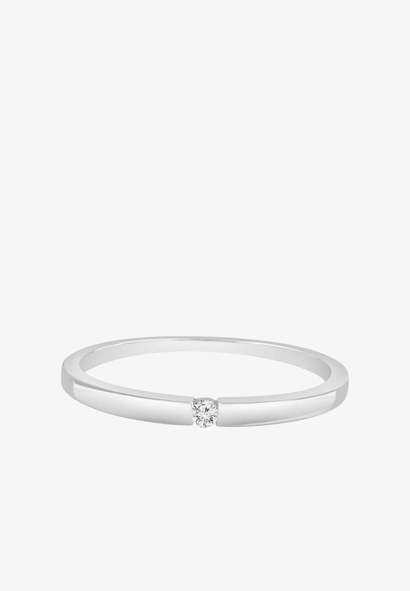 Srebrny pierścionek z gładkim, cienkim obręczą i pojedynczym centralnym diamentem. Projekt jest minimalistyczny z polerowanym wykończeniem.