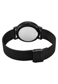 Orologio con cinturino in rete nera, cassa rotonda, retro in acciaio inossidabile e chiusura a clip. Il design minimalista presenta una superficie liscia e dettagli eleganti.