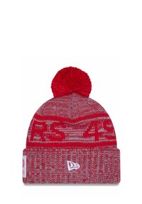 Berretto di lana rosso con un motivo grigio, dotato di pompon sulla cima e un'etichetta con logo bianca sul lato. Polsino a costine per il calore.