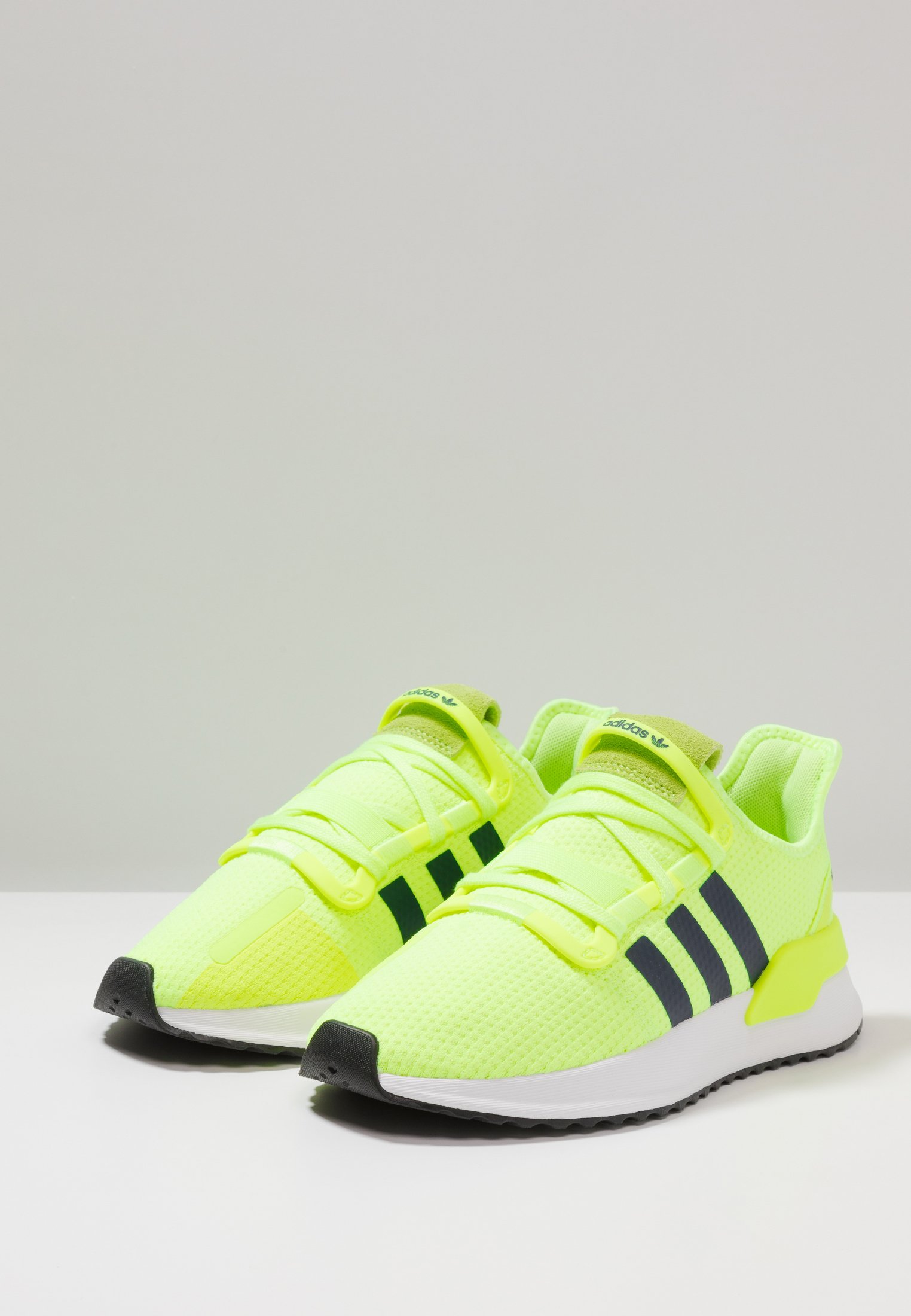 adidas u path run yellow