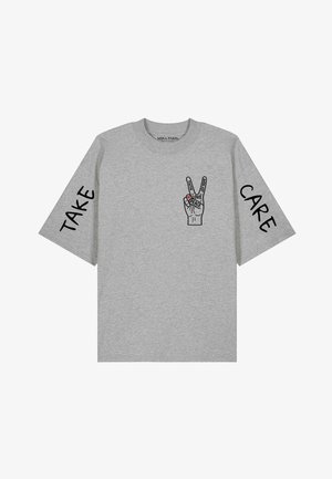Mira Paris, TAKE CARE OVERSIZED DROPPED SHOULDER TEE 26 UNISEX - Trükipildiga T-särk - grey