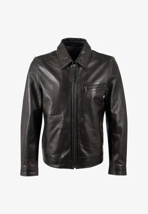 Zwarte leren jas met een ritsluiting, puntige kraag en een zijritszak. Glad oppervlak en een getailleerd ontwerp.