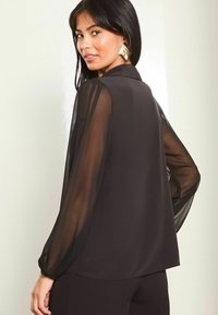Lipsy REGULAR FIT - Camicetta - black