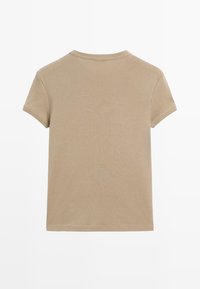 Korte mouw beige t-shirt van katoen. Heeft een ronde halslijn en een rechte snit. Gladde textuur, minimalistisch ontwerp zonder versieringen.