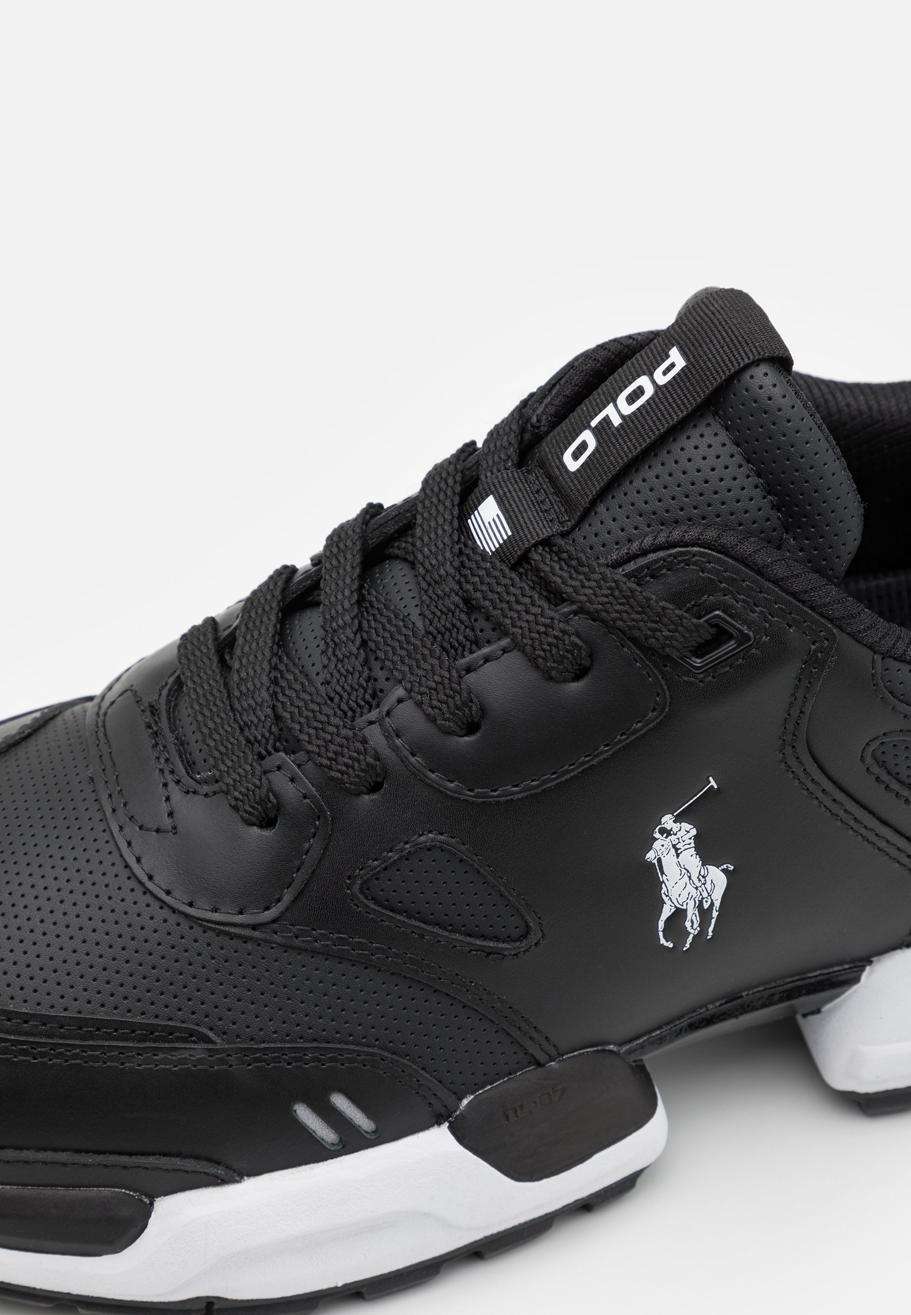 polo trainers black