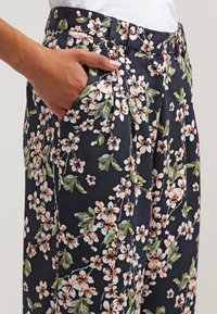 mint&berry Tygbyxor - dark blue