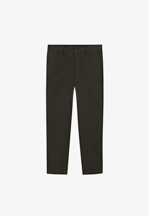 Chino verde scuro in misto cotone, caratterizzati da una vestibilità slim, gambe dritte, tasche standard e chiusura con bottone in vita.
