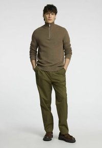 Selected Homme SLHDANE STRUCTURE - Stickad tröja - morel