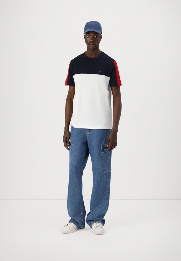 GLOBAL STRIPE COLOURBLOCK TEE - Print T-shirt - desert sky2