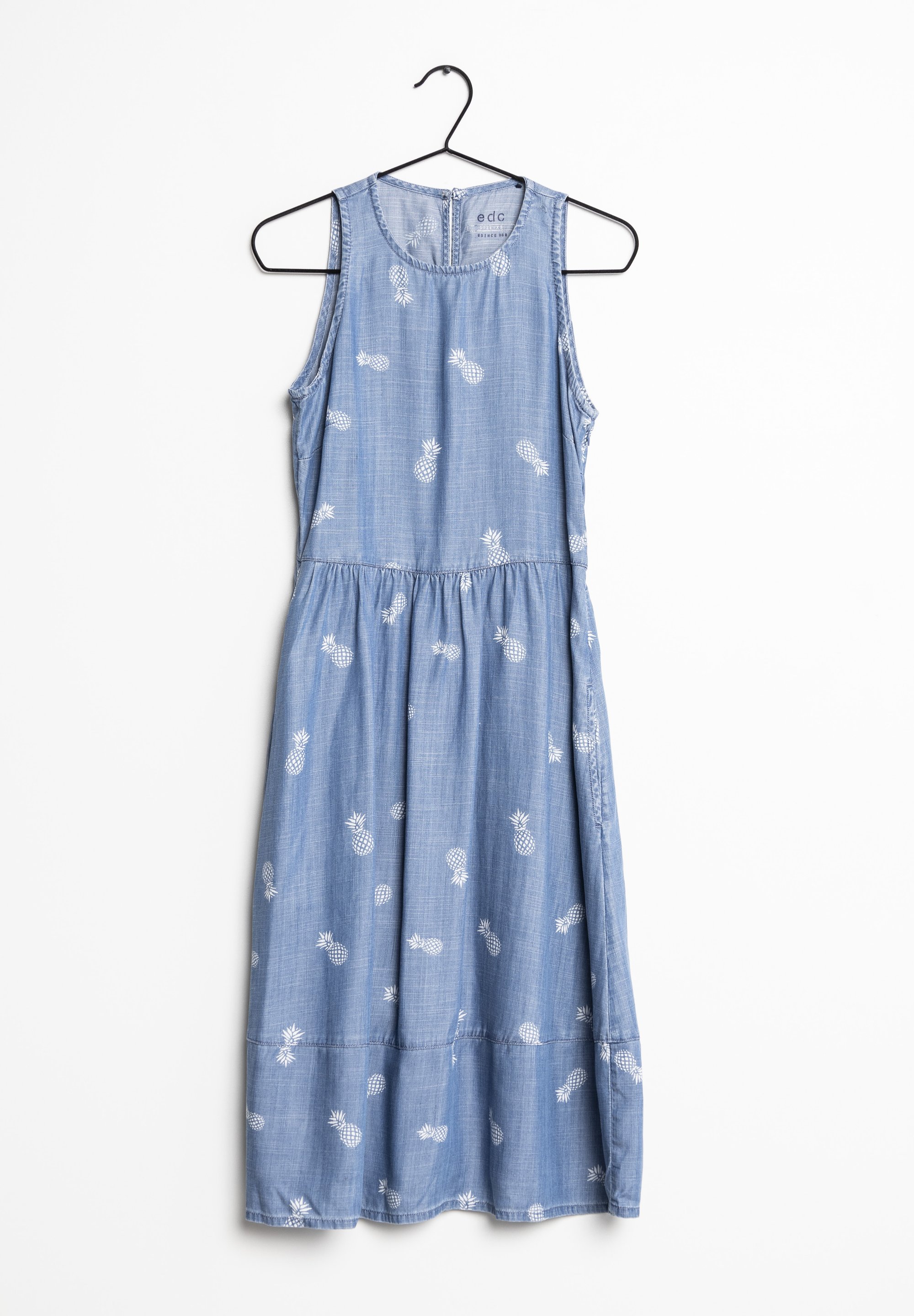 edc by Esprit Denim dress blue (Pre-owned) Zalando