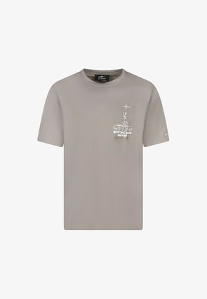 Camiseta de manga corta gris claro hecha de algodón. Presenta un estampado gráfico en el frente y un cuello redondo. Diseño sencillo con un corte relajado.