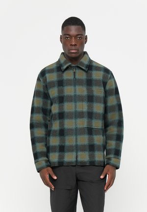 OFF SLOPE OVERSHIRT - Jachetă subțire - army green