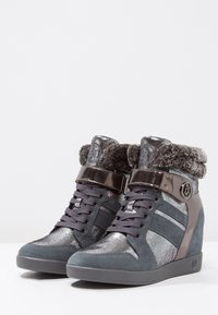 Armani Jeans Vysoké tenisky - anthracite