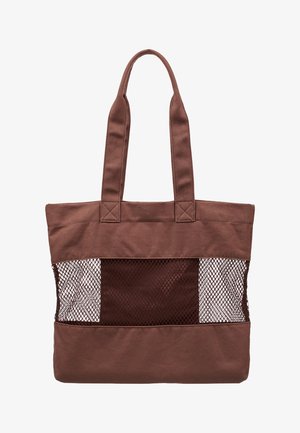 Braune Tragetasche mit zwei Griffen und Netzpaneelen an Vorder- und Seitenflächen zur Belüftung oder Sichtbarkeit des Inhalts.