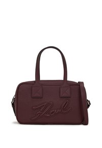 Sac à main en cuir bordeaux avec une finition texturée, doté de deux anses et d'une bandoulière réglable. Logo embossé à l'avant.