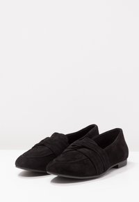 Vagabond Slip-ons - black