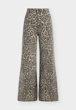Good American, GOOD STANDARD EASE LEOPARD JEANS - Jean flare - lucky leopard