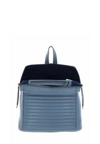 Sac à dos en cuir bleu avec un design texturé et rainuré, fermeture éclair supérieure et une poche intérieure. L'intérieur est doublé en tissu foncé. Bandes réglables.