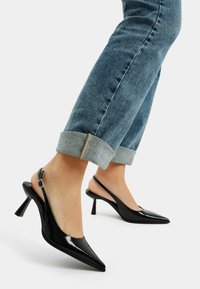 Bershka - Klassieke pumps - black Miniatuurafbeelding 1