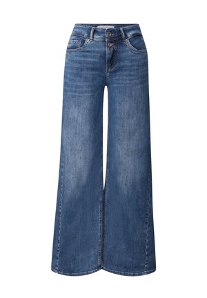 Jeans o szerokich nogawkach w średnim niebieskim denimu. Posiadają wysoki stan, podwójne zapięcie na guziki, kieszenie z przodu oraz gładkie, lekko teksturowane wykończenie.