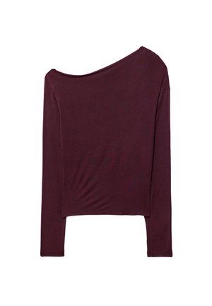 Top lungo bordeaux a maniche lunghe con design off-shoulder, realizzato in tessuto morbido e elasticizzato, con una vestibilità rilassata e ampia e senza motivi visibili.