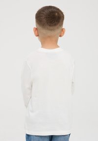 Terranova SONIC - Maglietta a manica lunga - bianco lana