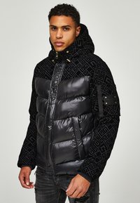 Glorious Gangsta LAVIN - Talvejope - jet black high shine