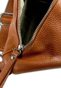 DrachenLeder Sac banane - hellbraun