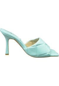 Mule cu toc înalt de culoare verde mentă, cu un design căptușit și matlasat, vârf deschis și toc subțire tip stiletto. Finisaj din material sintetic neted.