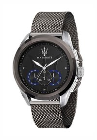 Maserati-klocka med svart urtavla, silverfärgad rostfri stålhus, blå och svarta kronografdetaljer samt ett strukturerat mesharmband.