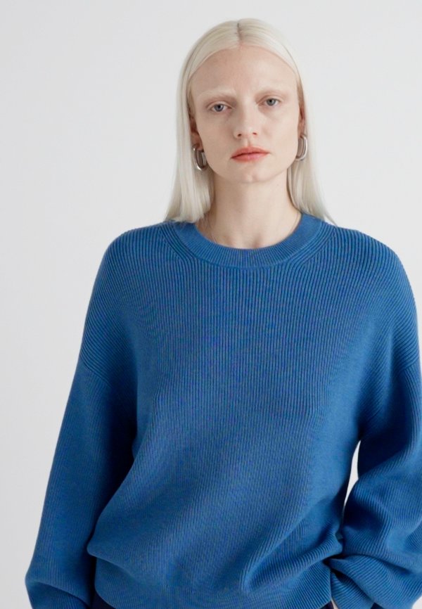 MSCHACENTIA RACHELLE  - Jumper4