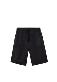 Pantalones cortos negros de tela suave, con una cinturilla elástica y un cordón, que cuentan con dos bolsillos laterales y un diseño de ajuste relajado.