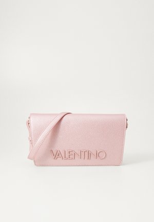 Valentino Bags ARENIL - Cross body bag - rosa metallizzato