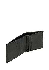 Černá kožená peněženka s hladkou texturou, obsahující několik přihrádek na karty, kapsu na zip na mince a prošité okraje.