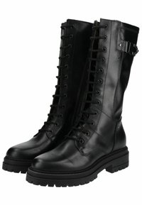 Bottes noires en cuir, montantes jusqu'au genou, avec laçage à l'avant, semelle crantée robuste et fermeture éclair. Présente une texture lisse et des coutures renforcées.