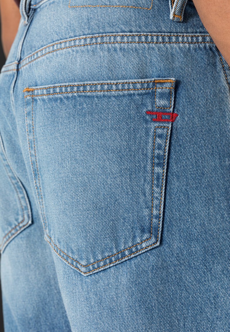 Herren Skinny Fit | Diesel 2020 D-VIKER DIESEL LIBRARY Jeans Straight Leg 09c15 01/blue denim - PI90829 Herren Skinny Fit | Diesel 2020 D-VIKER DIESEL LIBRARY Jeans Straight Leg 09c15 01/blue denim - PI90829