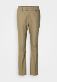 Pantalones beige de corte ajustado con trabillas para cinturón y frente liso, exhibidos sobre un fondo blanco.