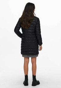 ONLY Vinterfrakke - black