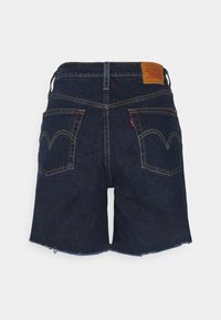 Levi's® 501® MID THIGH - Calções de ganga - salsa center