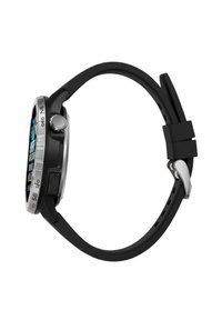 Orologio sportivo analogico con cinturino in silicone nero, cassa rotonda nera, bezels argentato e pulsanti laterali per la funzionalità. Display digitale visibile.